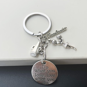Cheerleading portachiavi Cheerleading regali portachiavi ragazze espandibili fare ciò che ami portachiavi in metallo ispiratore - Product Image 3