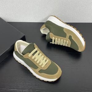 Chaussures de sport pour hommes avec logo triangulaire personnalisé par un designer, style tendance, lacets en cuir, confortables, en mesh, antidérapantes - Product Image 3