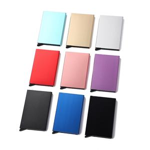 Nouveau porte-cartes bancaire élégant à ouverture automatique avec blocage RFID, logo personnalisé, en alliage d'aluminium, poche à cartes en métal - Product Image 2