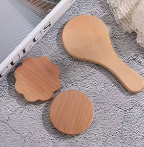 Espejo de Maquillaje de Madera con Mango Personalizado Grabado con Nombre, Regalos para el Día de San Valentín, Año Nuevo, Fiestas, Portátil para Chicas - Product Image 3
