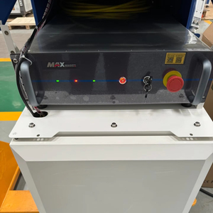 เครื่องทำความสะอาดด้วยเลเซอร์แบบพกพาคุณภาพสูง กำลังไฟ 1000W 2000W 3000W สำหรับกำจัดคราบน้ำมัน สนิม และสีบนโลหะ - Product Image 3