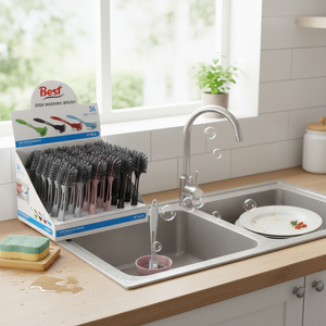 Brosse à vaisselle écologique portable rose et grise en plastique avec support pour cuisine - Product Image 3
