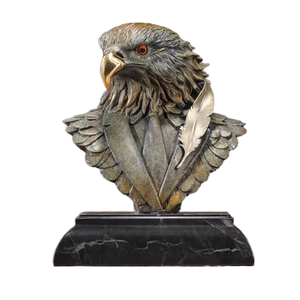 نحت برأس نسر برونزي مخصص شكل حيوان حرفي تمثال نصفي تمثال نصفي رأس نحت طاولة فنية - Product Image 3