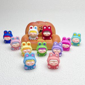 Nueva muñeca de marea de lirio pintada de Color sólido tridimensional, adorno de escritorio con abalorio de resina DIY - Product Image 2