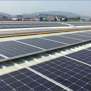 Panneau solaire 350W PERC 156,75 mm x 156,75 mm pour la production d'énergie distribuée en milieu agricole - Product Image 3