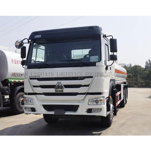 Çin fabrika fiyat HOWO Sinotruk 6x4 25000 litre yağ yakıt tankeri  yeni durum manuel şanzıman - Product Image 3