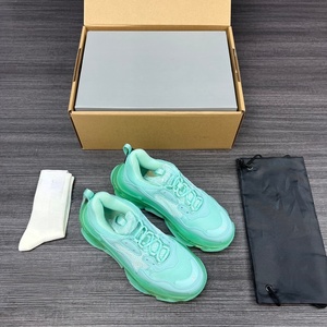 Top-quality casual shoes with thick soles, sports shoes, sports shoe designer, casual walking style, heightening, outdoor use - Product Image 3