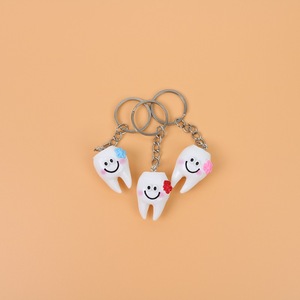 Llavero con forma de diente, de plástico y aleación de zinc, regalo portátil para la inauguración de una clínica dental - Product Image 4