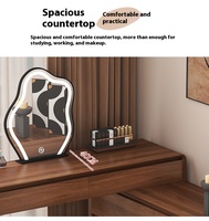 Coiffeuse Moderne Simple de Chambre à Coucher Style Nouveau 2025 en Bois Massif Couleur Noyer avec Meuble de Rangement Intégré