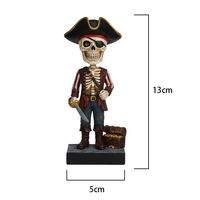 Décoration d'intérieur Halloween personnalisée en usine Figurines d'horreur Bobblehead de voiture Accessoires de pirate Figurines Bobblehead sur mesure