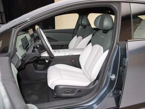 2025 <span class=keywords><strong>Nissan</strong></span> N7 625 MAX Dongfeng <span class=keywords><strong>Nissan</strong></span> medio e grande veicolo elettrico puro elettrico nuova energia auto dalla cina - Product Image 5