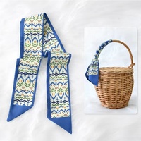 Ruban à cheveux à motif quadrillé bleu, Lettres grecques, Foulard, Cravate, Bandeau, Sac, Cadeau personnalisé pour Fête de sororité, Anniversaire de filles, Festival