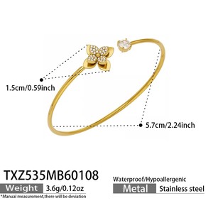 Ensemble de bijoux en acier inoxydable plaqué or PVD, comprenant des boucles d'oreilles, un bracelet, une bague et un collier avec fleur à quatre pétales en zircon tridimensionnelle - Product Image 3