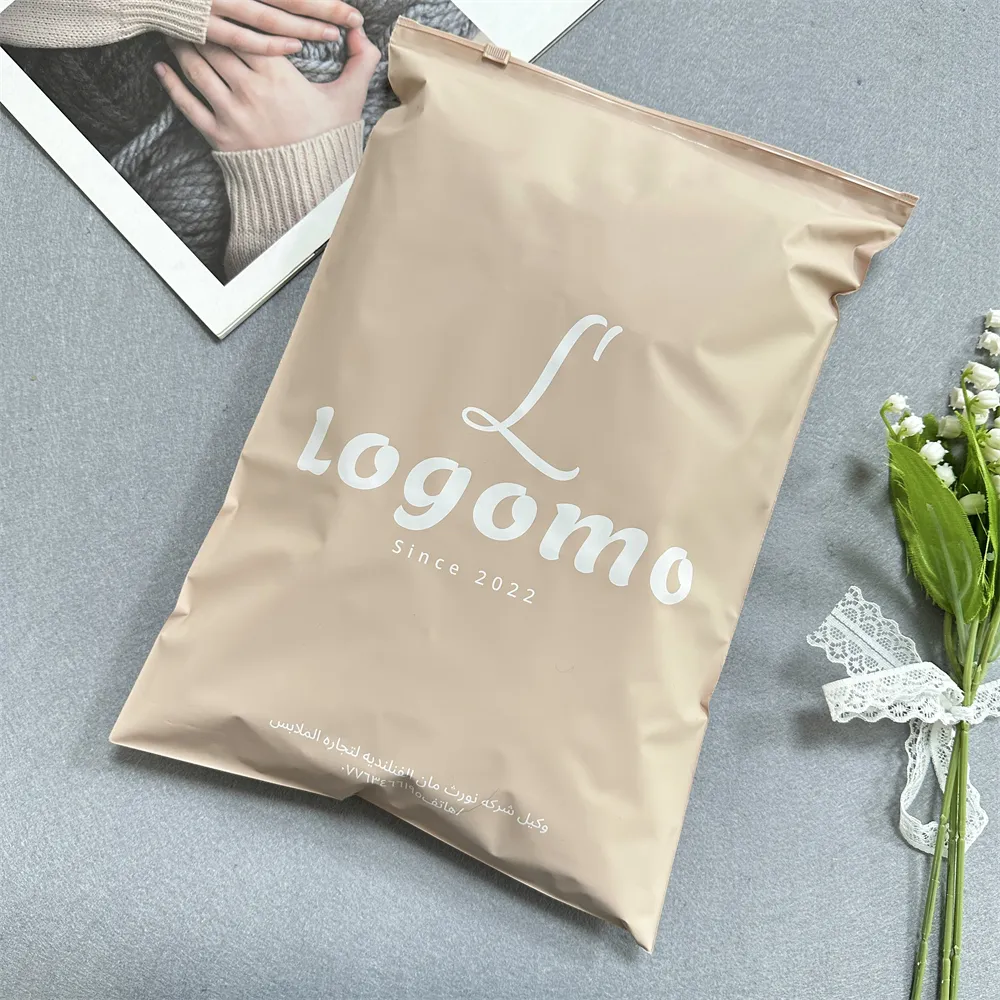 Borsa in tessuto con cerniera stampata personalizzata per il confezionamento di abbigliamento T-Shirt Eco Friendly Pe sacchetto di plastica con chiusura a chiusura lampo con chiusura a Zip borsa