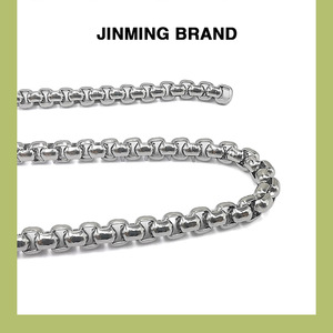 สร้อยคอสแตนเลสสตีลทรงกล่อง ยี่ห้อจินหมิง สไตล์เรขาคณิตสำหรับผู้ชาย วัสดุเหล็ก 304 ของขวัญเครื่องประดับ - Product Image 5