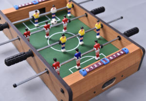 Venta caliente Juego de interior Deportes Mini Futbolín de madera para niños y juego familiar - Product Image 2