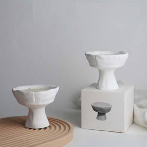 独特的白色石膏高脚杯形手工100% 大豆蜡蜡烛家居香水2芯香薰蜡烛 - Product Image 2