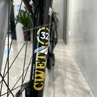 VTT à cadre rigide en carbone de 29 pouces, fourche à suspension en alliage d'aluminium, transmission 1x à 12 vitesses, selle ergonomique, capacité de charge de 120 kg, VTT