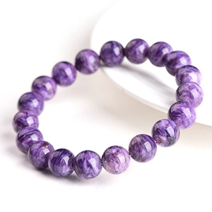 Pulseras de cristal de charoita púrpura natural de alta calidad estilo Feng Shui pulido a la venta - Product Image 3