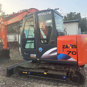 Excavatrice sur chenilles Hitachi ZX70 d'occasion, modèle 2023, en bon état, avec engrenage et moteur, prix bas à vendre - Product Image 1
