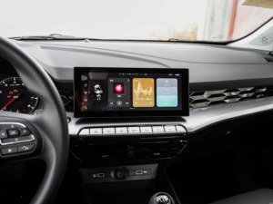 Nuevo Auto MG5 Modelo <span class=keywords><strong>2023</strong></span>, Facelift, 180DVVT, Transmisión Manual, Vehículo de Gasolina de 5 Plazas, Aspiración Natural, R16 Jiben Auto - Product Image 6