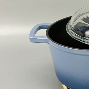 <span class=keywords><strong>Cocotte</strong></span> <span class=keywords><strong>en</strong></span> <span class=keywords><strong>fonte</strong></span> émaillée personnalisable avec couvercle <span class=keywords><strong>en</strong></span> verre borosilicate, poignées <span class=keywords><strong>en</strong></span> forme d'arc, résistante à la chaleur - Product Image 5