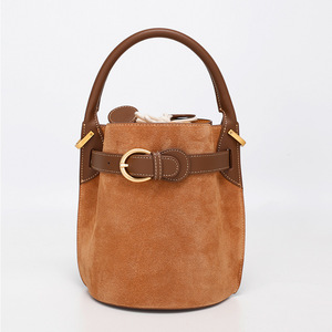 Sac seau en cuir mat, cuir véritable, style coréen, design de niche polyvalent, luxe léger, sac à bandoulière pour femme - Product Image 6