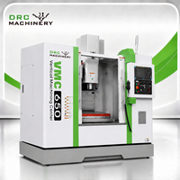 Centre d'usinage CNC compact VMC650 pour la fabrication de pièces automobiles et de moules