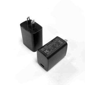 อะแดปเตอร์ไฟ DC ติดผนัง20W แบบกำหนดเองได้เครื่องชาร์จเร็วปลั๊กเสียบแบบมัลติฟังก์ชั่น60Hz - Product Image 1