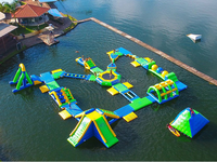 Parc aquatique gonflable flottant sur l'eau, jeux d'extérieur, m