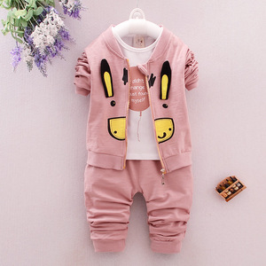 Vêtements pour enfants en gros, ensemble de 3 pièces pour enfants, veste, t-shirt et pantalon - Product Image 1