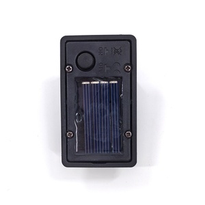 Luci <span class=keywords><strong>da</strong></span> <span class=keywords><strong>Giardino</strong></span> LED Impermeabili per Esterni, Lanterna <span class=keywords><strong>Solare</strong></span> IP55, Pannello <span class=keywords><strong>Solare</strong></span>, Batteria, Scatola in PVC, CRI80, Angolo di Illuminazione 360°, Garanzia 1 Anno - Product Image 4