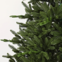 Meilleur choix de produit Arbre de Noël blanc en pin artificiel de 6 pieds avec farine de flocon de neige