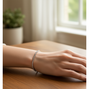 Bracciale da Donna in Argento Sterling 925 con Doppio Intreccio, 7 cm X 18 cm - Product Image 1