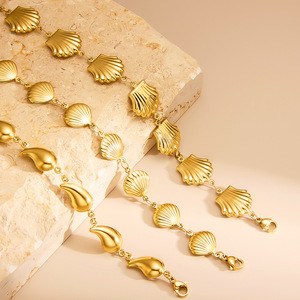 Nouveau Bracelet Coquille Cœur 2026 Plaqué Or 18 carats Étanche en Acier Inoxydable pour Femme - Product Image 4