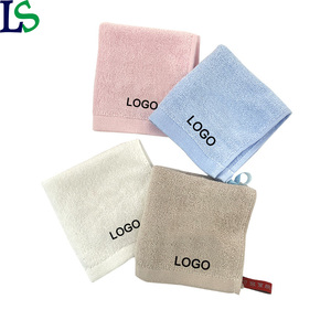 Toalla de Regalo para Salón de Belleza con Logotipo Bordado Personalizado, Secado Rápido, 100% Algodón, <span class=keywords><strong>Toallas</strong></span> Faciales Cuadradas Pequeñas - Product Image 1