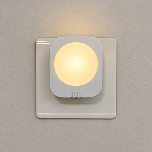 Veilleuse avec capteur de lumière du crépuscule à l'aube, à brancher sur le mur, pour salle de bain, couloir, escalier, cuisine, chambre, garage, lampe de nuit LED pour enfants - Product Image 3