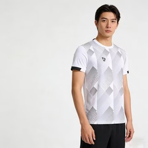 เสื้อยืดออกกำลังกายผ้าโพลีเอสเตอร์ยืดหยุ่น ระบายอากาศ ซับเหงื่อ สำหรับฤดูร้อน พิมพ์ลายแบบซับลิเมชั่น สวมใส่สบาย เหมาะสำหรับวิ่ง ฟิตเนส และกีฬาทั่วไป - Product Image 5