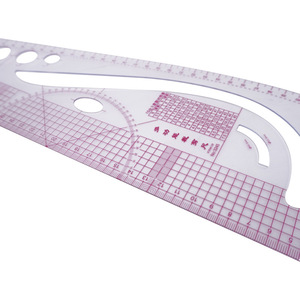 Regla de corte 3245 de plástico multifuncional para la creación y graduación de patrones de prendas, regla curva para el diseño de costuras. - Product Image 3