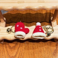 Décoration suspendue en peluche douce, petit cadeau, crochet en fil, pendentif de Noël, mignon dessin animé, mini gants, chapeau de Noël, forme 3D