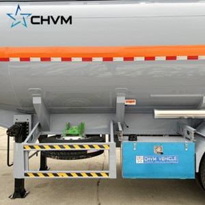 4-Achs-Kohlenstoffstahl-Öl-Tanktanks 60000L Sattel auflieger Zum Verkauf - Product Image 6