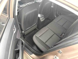 Hyundai Elantra Lingdong 1.6 GLX Elite <span class=keywords><strong>2016</strong></span> con Transmisión Automática, Sedán Usado Popular, de Gasolina, Resistente y Confiable - Product Image 4