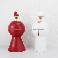 Escultura de Personaje Geométrico Abstracto, Figura de Arte Moderno en Metal, Estatua Roja y Blanca Moldeada, Adorno de Escritorio Moderno y Lujoso para el Hogar