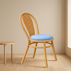 Chaise de jardin en rotin légère avec coussin bleu, pieds effilés, mobilier de patio rustique pour l'extérieur - Product Image 4