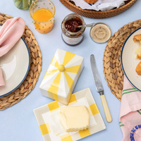 Beurrier en céramique avec couvercle, design rayé, beurrier personnalisé pour comptoir de cuisine, beurrier de ferme, pour table à manger à la maison
