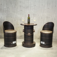 Café-bar industriel vintage personnalisé seau à huile en fer créatif combinaison de table et de chaises design ensemble commercial de loisirs
