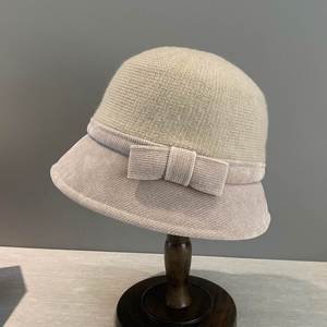 Chapeaux Fedora élégants à nœud papillon en gros, chapeaux en polyester pour femmes, chapeaux vintage élégants, bonnets d'hiver - Product Image 1