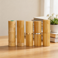 Tube de baume à lèvres vide rechargeable personnalisé 2026 avec logo sur mesure, format voyage, emballage cosmétique