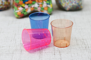 Gobelets en plastique jetables personnalisés de petite taille gobelets en plastique colorés pour boissons froides gobelet de tir - Product Image 6