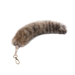 Nhà Máy Fluffy Bất Raccoon <span class=keywords><strong>Fox</strong></span> Lông Đuôi <span class=keywords><strong>Keychain</strong></span> Lông Thú Tự Nhiên Đuôi Clip Trên Mặt Dây Chuyền Cho Trang Phục Túi Xách Phụ Kiện Móc Tua - Product Image 4